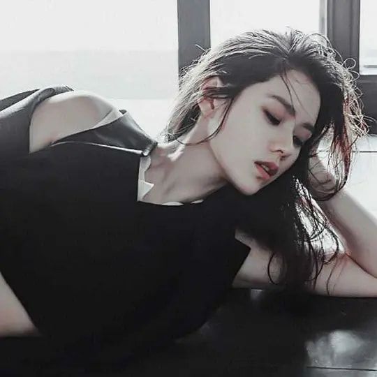 鞠婧祎|“国民女神”孙艺珍：出道21年仍是巅峰，如今39岁依旧少女感爆棚