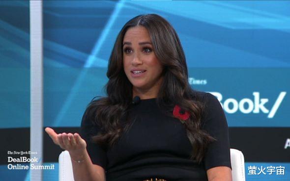 蜘蛛侠|梅根佩戴罂粟花接受采访，引用蜘蛛侠台词气场足，被粉丝称女王