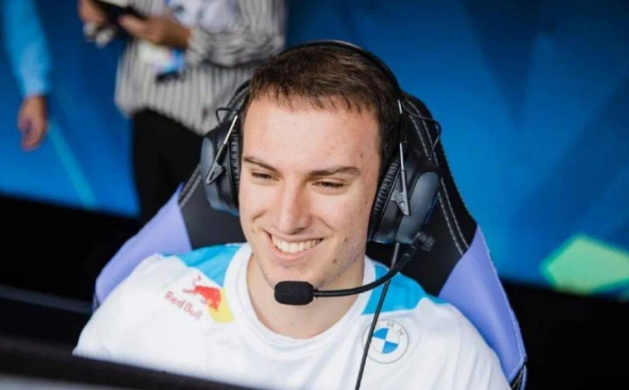 faker|Uzi、Faker入选！外媒评选历史上十位最优秀职业选手