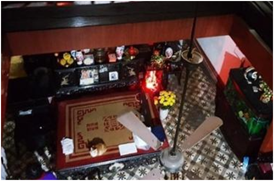 睹图 男子住100年历史老房子，连家具都是百年物件，有人出20亿都不卖