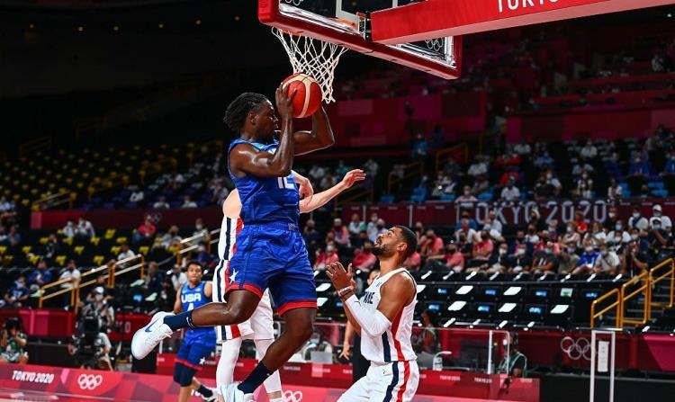 图门寄芙|首秀失利引发内讧!波波亮出底牌,球员不买账,梦之队有更大麻烦