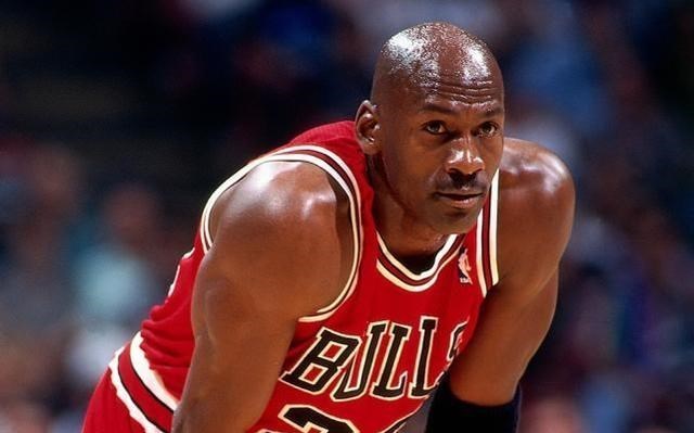 胡小小乖|“魔皇佛科”不够格！承认吧！NBA真正意义上改变篮球的是这4人