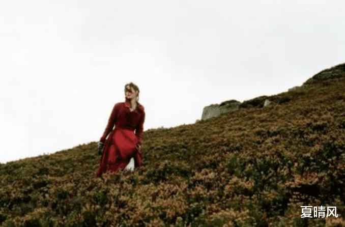 凯瑟琳|《呼啸山庄》：一个男人用命爱你，会为你做到3个放弃