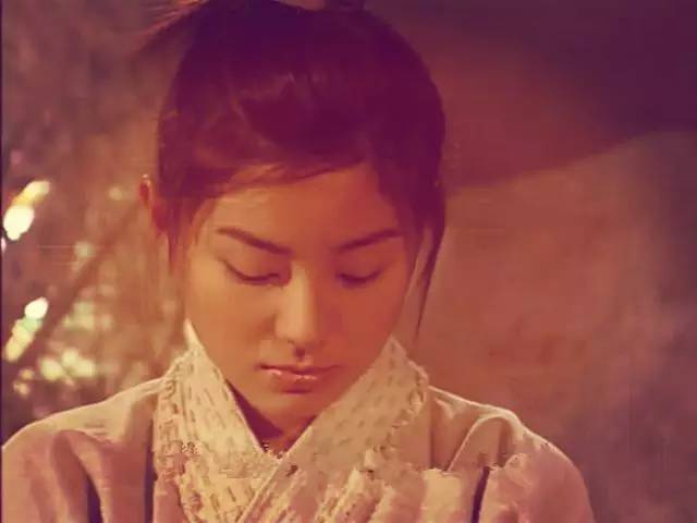 杨紫|娱乐圈公认最摄人心魄的36张脸，愿时光倒回去！