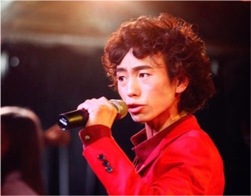 娱你有瓜 庞麦郎母亲受访称儿子不想吃饭怪她在饭里下药，父亲盼儿子病愈后挣钱娶媳妇