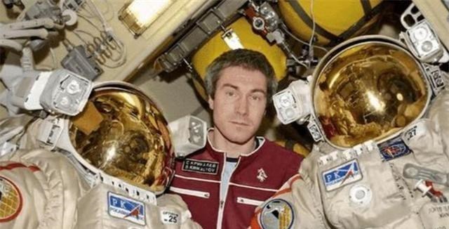 电影霸主 被遗忘的苏联宇航员：在太空“飘”了311天，回到地球国家没了