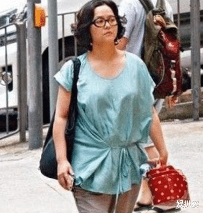 肖战|叶蕴仪被前夫曝“性索无度”，成全港笑料，豪门公公：要多少钱我给你