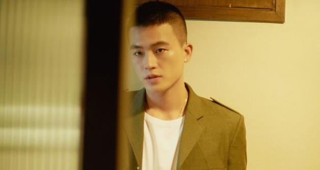 赵丽颖|《破冰行动》导演甩出好消息，邀请赵丽颖担任女主，男主实力雄厚