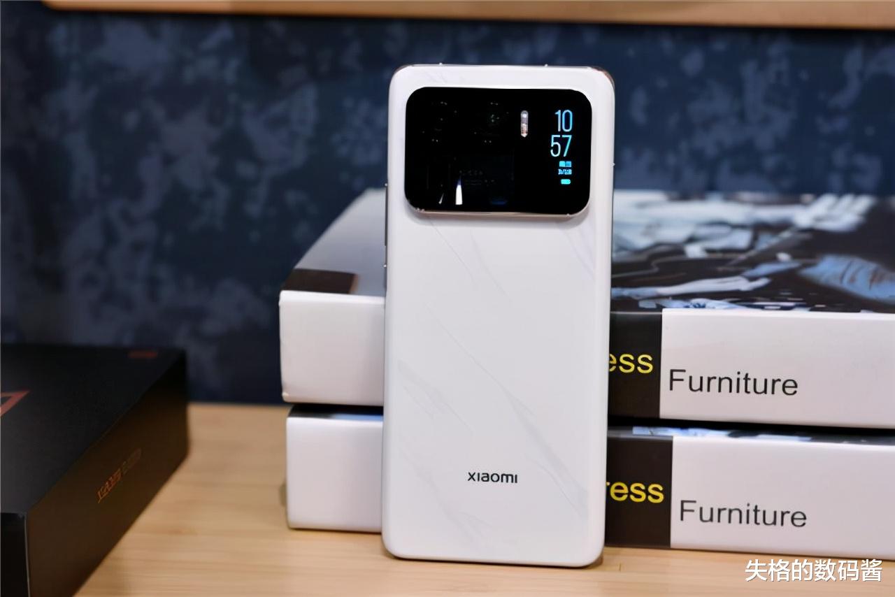 旗艦機|拋開性能不談，普通千元機和高端旗艦機的區別，多花幾千是交智商稅嗎