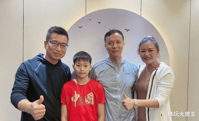 全红婵|全红婵近照曝光！短短几月身材发育明显，高敏最担心的还是来了