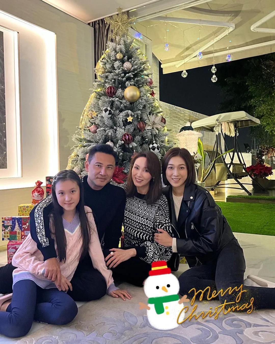 |林文龙一家和钟嘉欣母子聚会，引满满回忆，郭可盈看好嘉欣夺视后