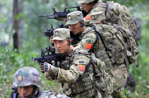 陶慧敏|吴京投资《你好，李焕英》，结果赚大了，他和贾玲有什么关系？