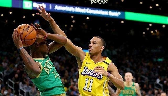 小姐姐 挖湖人墙角！绿军有意3大冠军拼图，史蒂文斯彻底否决安吉操作