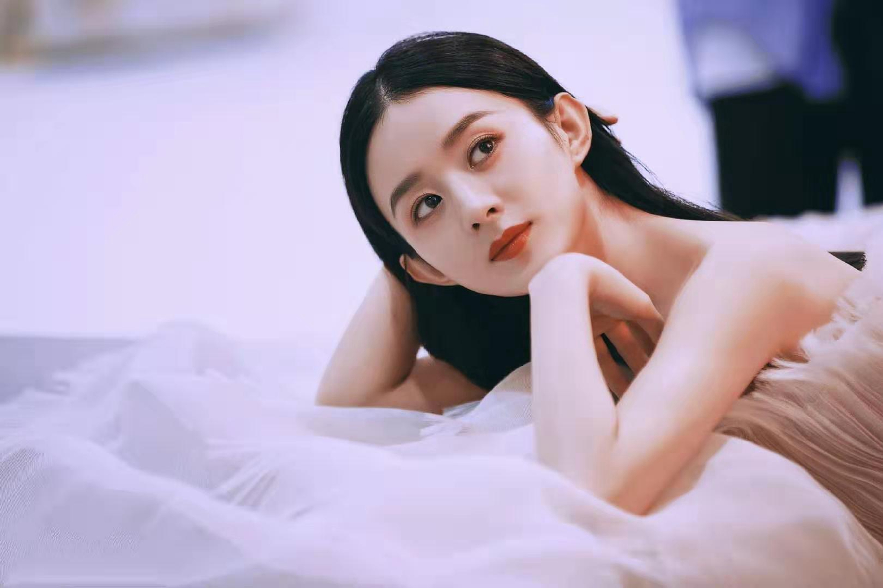 李沁|11年前她是李沁的配角,7年后李沁是她的配角,网友:完美逆袭