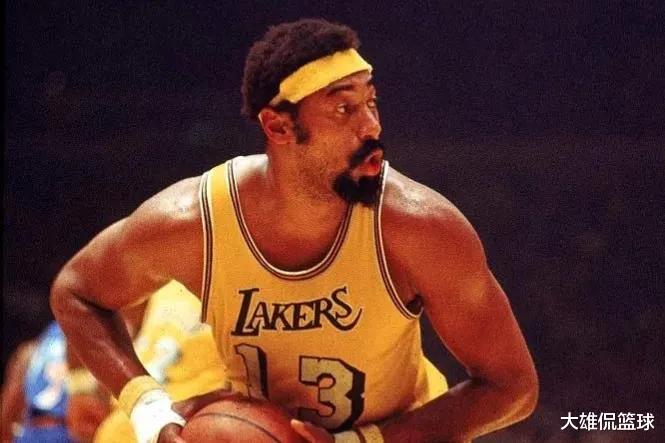 秋招|美媒FW列出了五个位置上最有资格入选总统山的四名球星，韦德入选