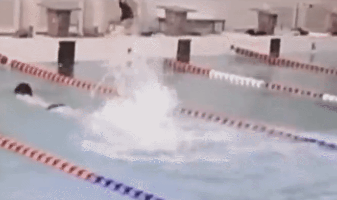 InsDaily|残奥会上被遗忘的“中国飞鱼”:没有双臂的他,游了世界第一!