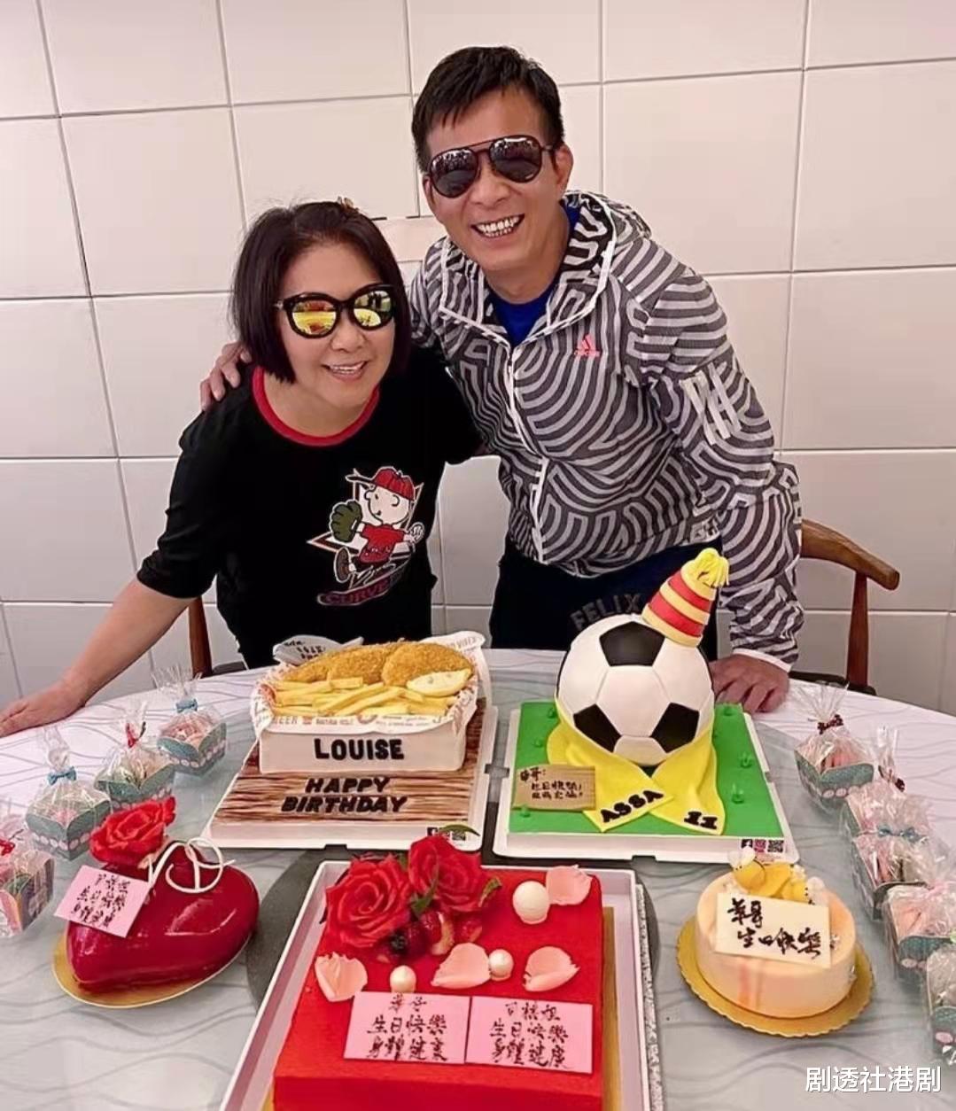 关宝慧|有机会发展？黄日华与女艺人见面频繁，对方曾坦言迷恋四眼失婚男