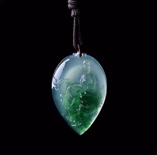 翡翠|翡翠行业水太深，要想收藏要小心，这三点千万要注意