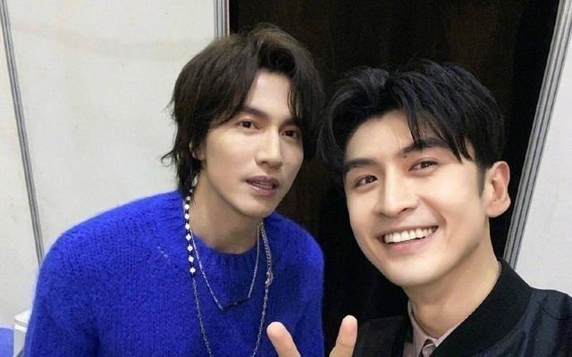 陈小春|《披荆斩棘》成团名单：陈小春C位，1人成“锦鲤”，这2人逆袭