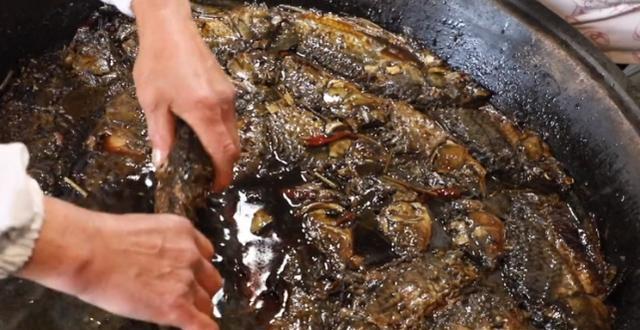 陈明辉说美食 河南小镇上的非遗小吃，5代人传承上百年，1天1000斤不够卖