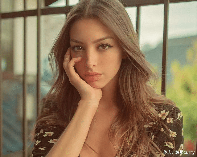 运动|因长得太美遭人排挤，变得忧郁，看看她是如何靠运动走出来的