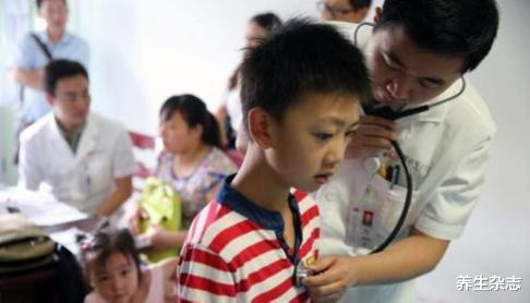 |12岁男孩爱吃“1素”,半年长12cm,医生:此物堪比身高“加速器”