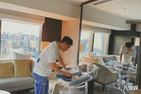 王灿|杜淳老婆晒女儿用品被吐槽炫富后删除动态，穿平价睡衣出镜变低调