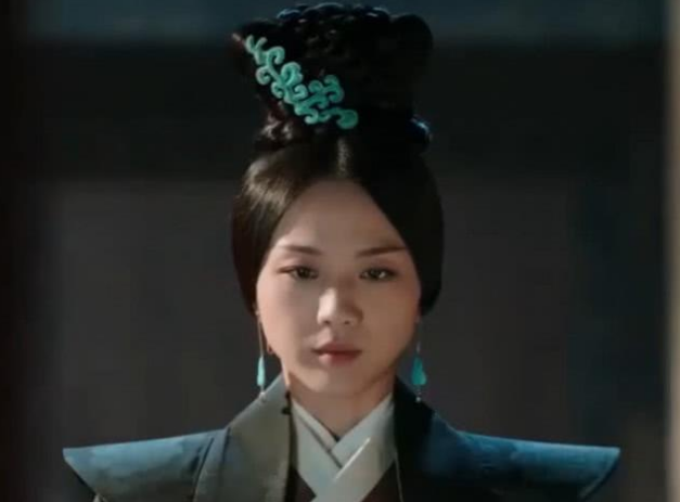 汤唯|古装扮相被批丑的4位女明星,网友喊话还是老老实实演现代剧吧