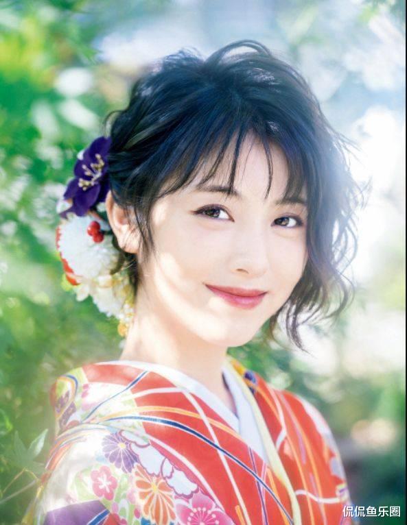 滨边美波|20岁滨边美波，气质性感御姐范儿十足，岛国女神真是太有味了！