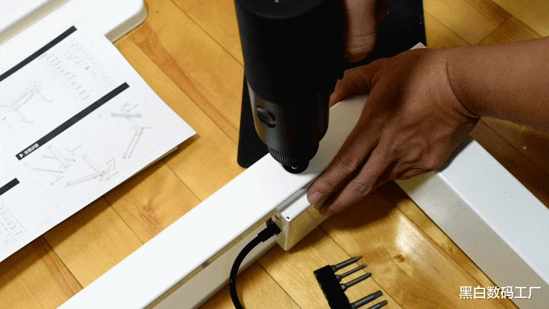 居家办公新玩法，升降自如随意摆头-JOY WORKER桌面套装组合