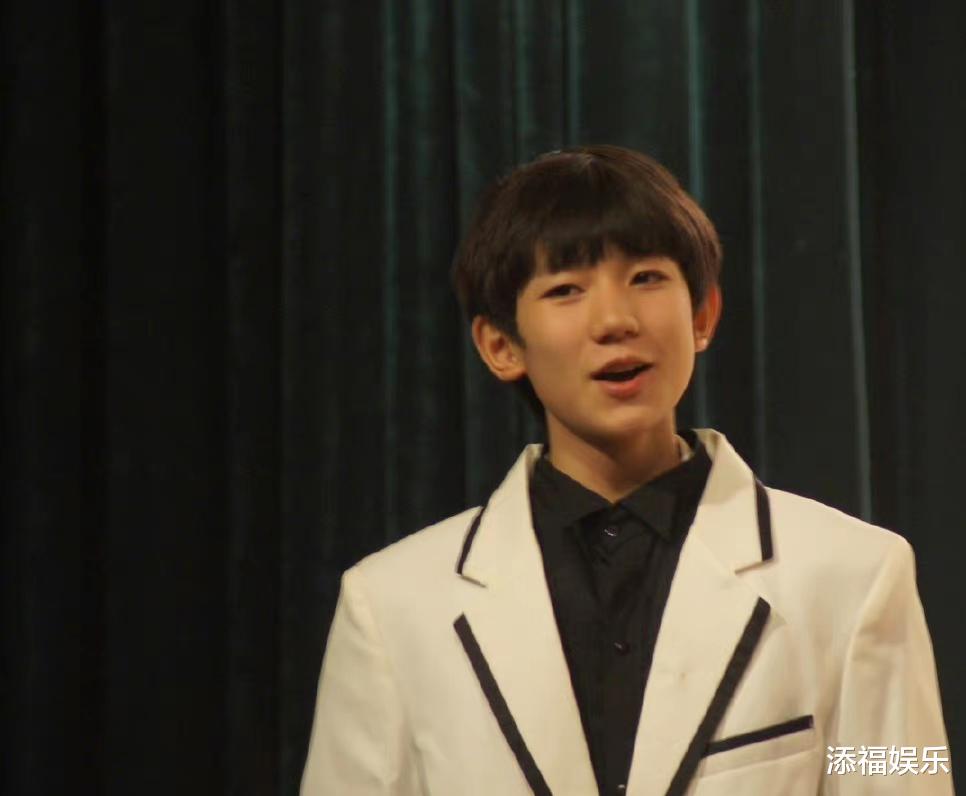 王源|王源将启2022年专栏写作，但2021年最后一篇竟与粉丝应援梦幻联动