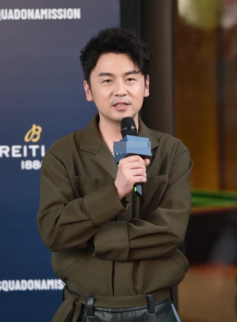 王一博|吃瓜：王一博，赵露思，刘亦菲，雷佳音，金瀚，杜江霍思燕