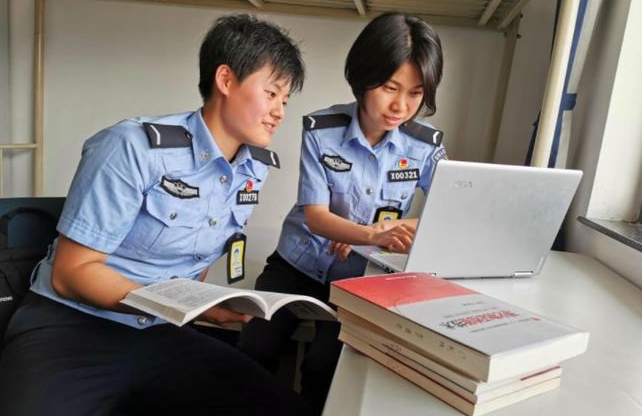 安妈育儿日|警校招生有变化?政审范围将适当缩小,考生不用再“背锅”