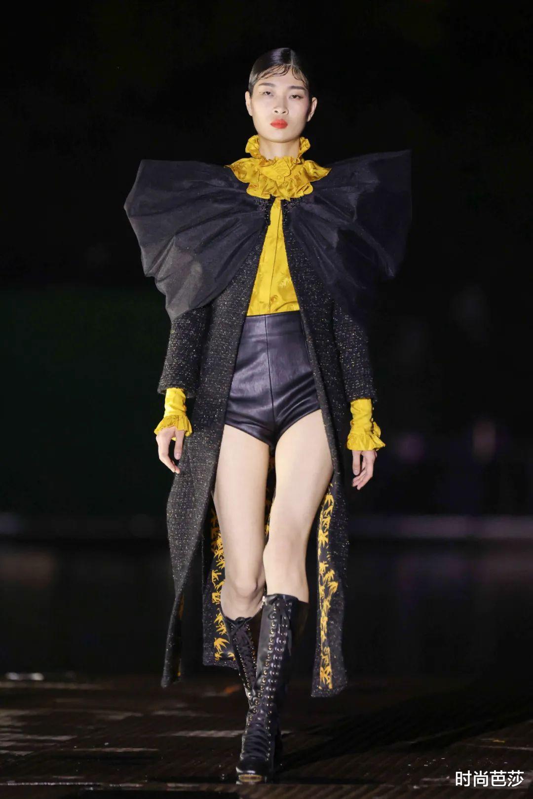 穿衣搭配|被一个仙女国货震撼到，我又民族骄傲了