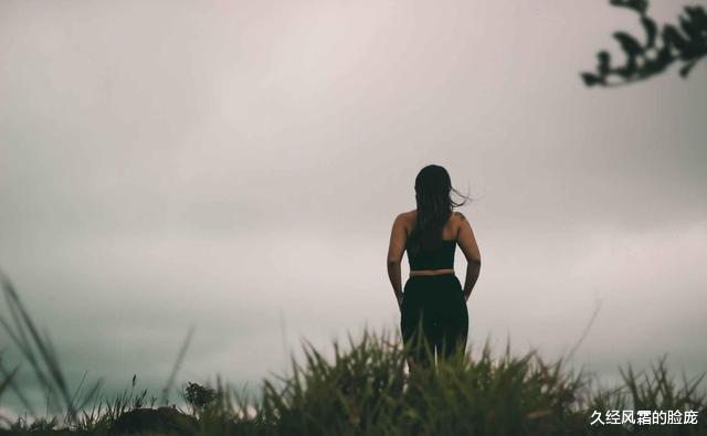 久经风霜的脸庞|熟睡的老公,在凌晨4点被我摇醒:人到中年的崩溃,往往突如其来