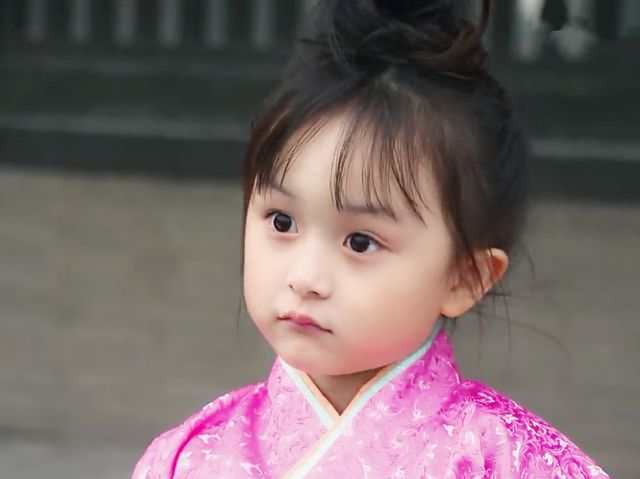 刘楚恬|从“小芈月”到“小明兰”，被全网禁止整容的她，12岁近照变化大