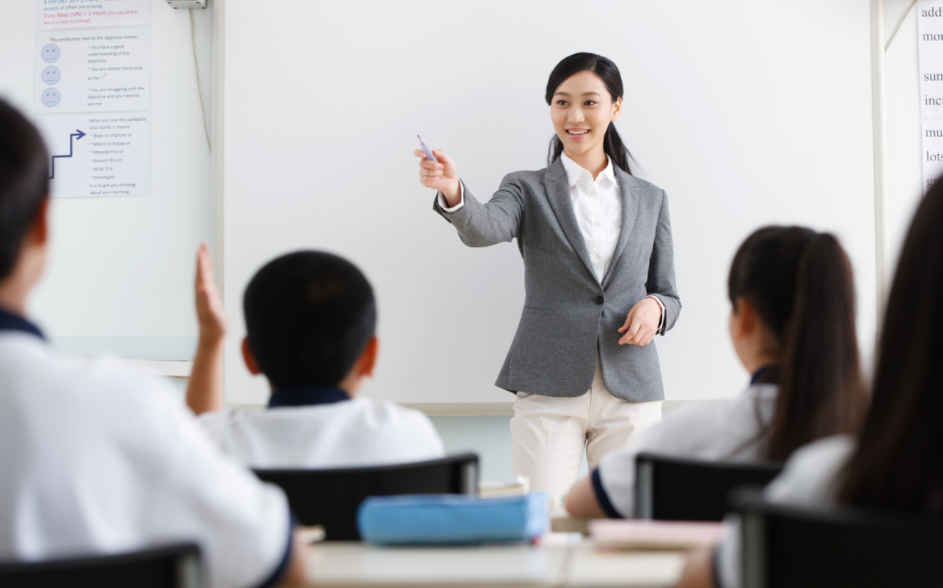 教师|好事不断!多个岗位薪资待遇开始上涨,教师职业却引发巨大争议