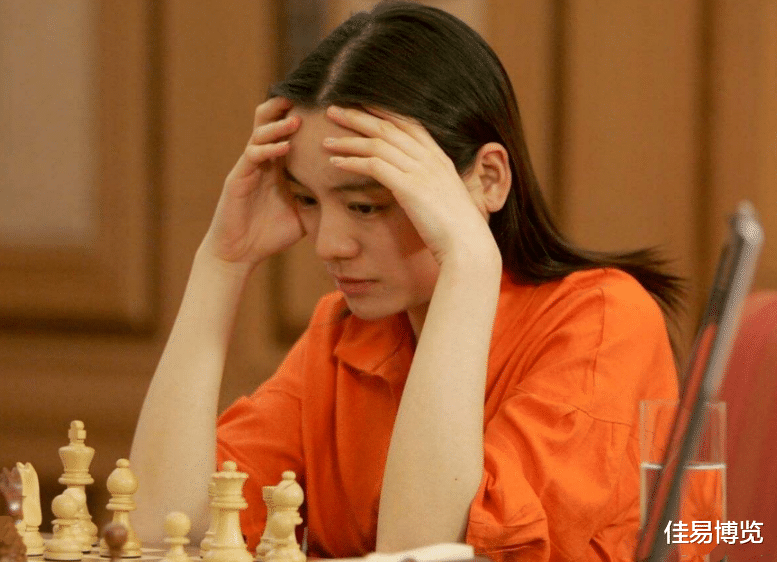 佳易博览|最美棋后诸宸：从江南女孩到卡塔尔媳妇，我愿意与生活握手言和