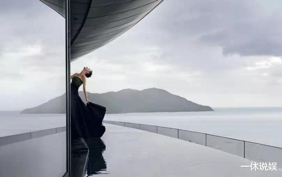 金鸡奖|金鸡奖闭幕式众星争奇斗艳，倪妮美成艺术品，张小斐两条裙子压场