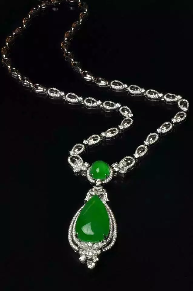 珍珠|下雨天最好别戴这些珠宝!