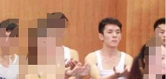 明星素颜|明星们都想删除的大学旧照，肖战素颜非主流，网友：这样都能红？