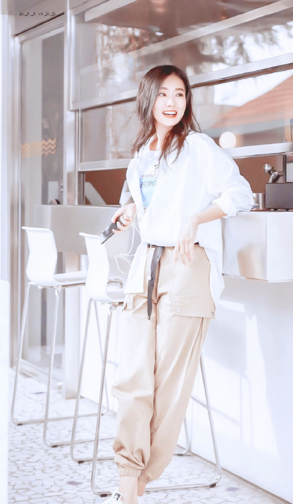 老男人笔记 《你好，李焕英》贾玲好搭档，40亿票房女主张小斐， 又瘦又美
