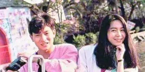 清浅微笑的我|被称为女版章金莱，曾经刘德华前女友的她，如今活得非常潇洒啊！