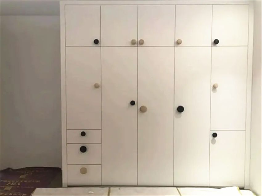 定制衣柜时,这3个细节设计特别容易翻车,大家要多留心