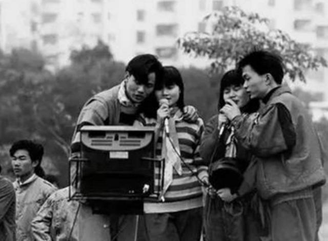 很多KTV包厢都设置了私密厕所,到底有什么猫腻?
