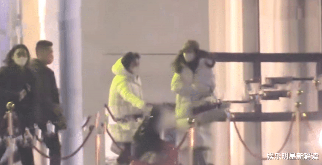 Angelababy|与黄晓明妈罕同框!baby与婆婆无交流,4岁儿子身高到她腰