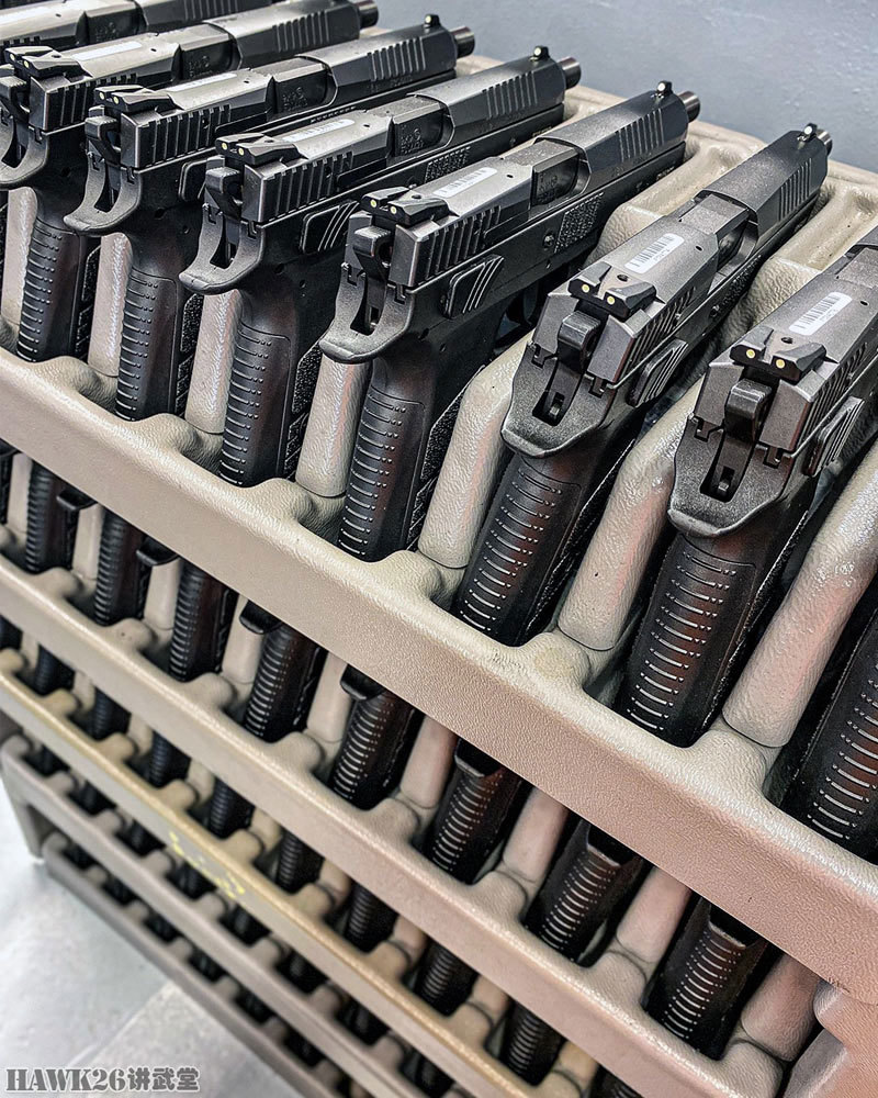 |CZ集团发布宣传照 展现P-07紧凑型手枪制造过程 精致做工令人着迷