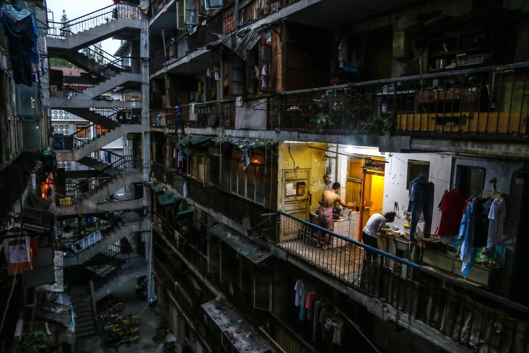 特地负离子瓷砖 暴雨来袭,房子被淹怎么处理?