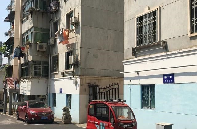 购房置业|实探！湖滨小学旁，九江这个老牌小区逆风翻盘，成交价突破2万/㎡