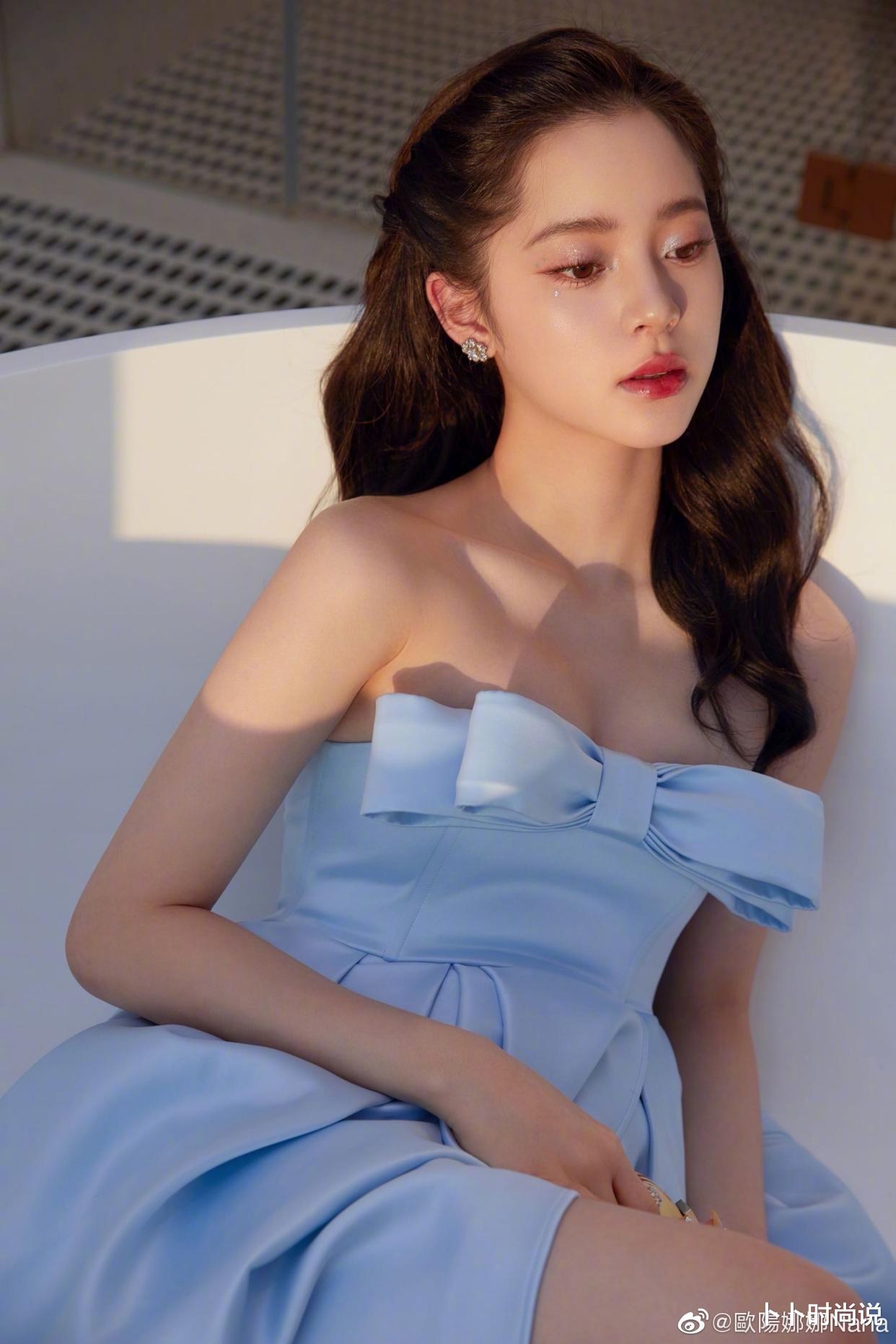 刘涛|有种“逆袭”叫欧阳娜娜,矫正牙齿后颜值飙升,姐妹仨她最红最美